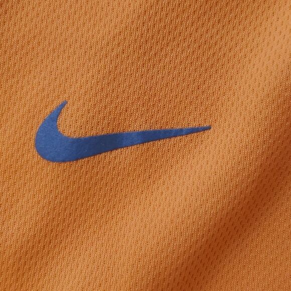 M NIKE DRI-FIT ORANGE SHORT SLEEVE TECH  LIGHTWEIGHT RUNNING TOP SHIRT MEDIUM - Picture 11 of 11